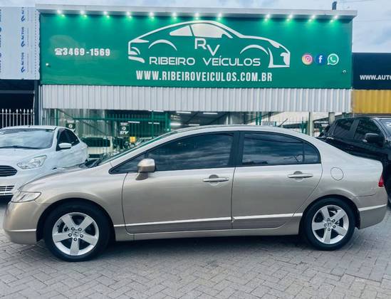 HONDA CIVIC 1.8 LXS 16V GASOLINA 4P MANUAL